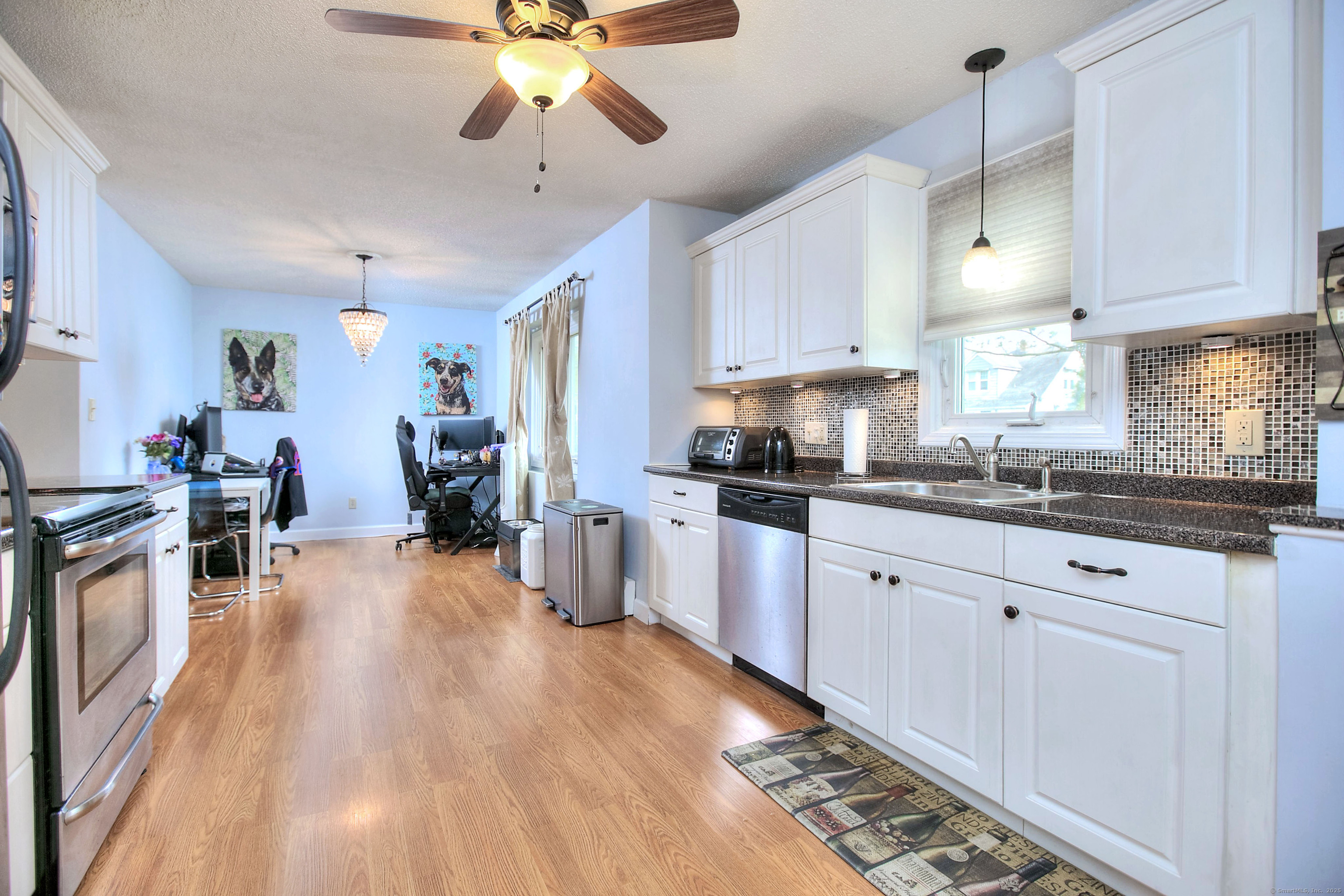 Property Photo: 116 Hill Street 23 CT 06460