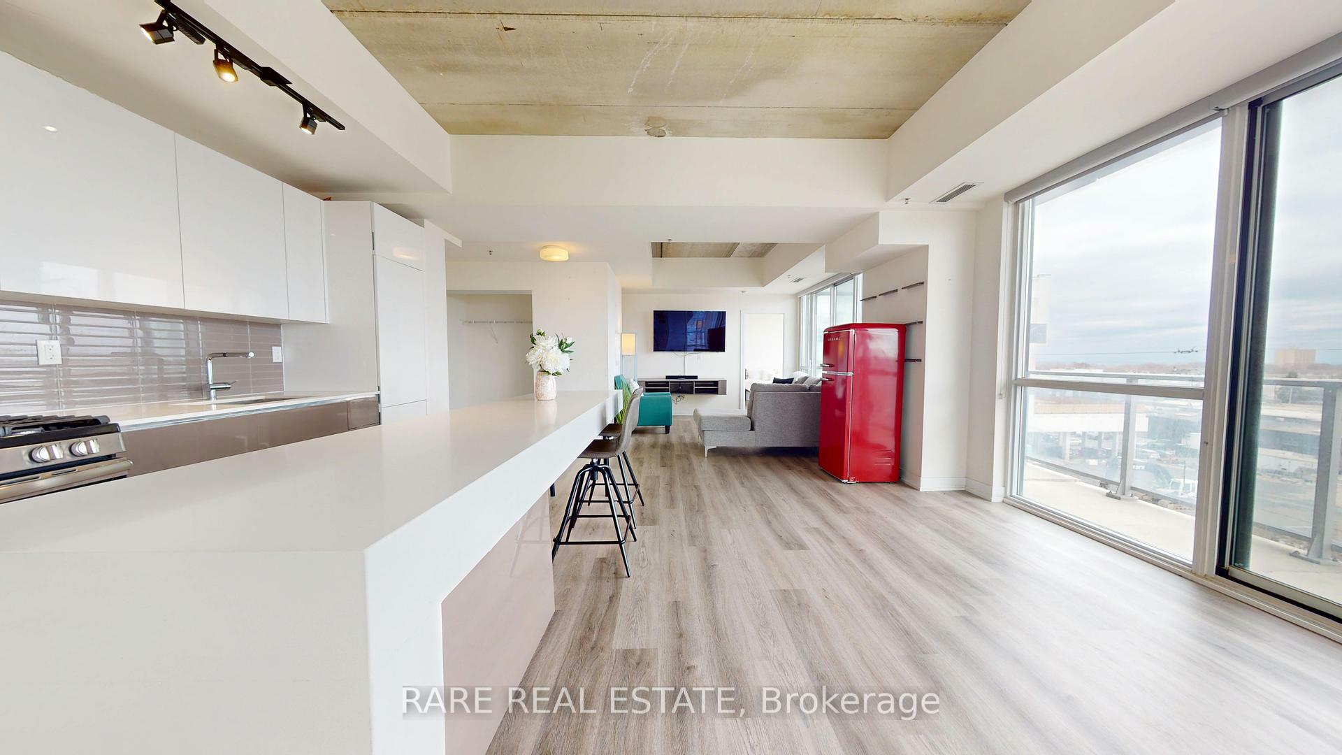 Photo de la propriété:  51 Lady Bank Road 501  ON M8Z 0C9 