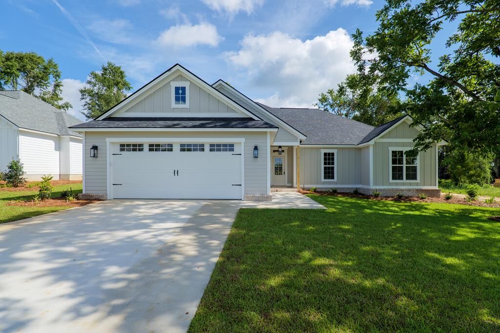 Property Photo:  5108 Hatfield Cir  GA 31632 