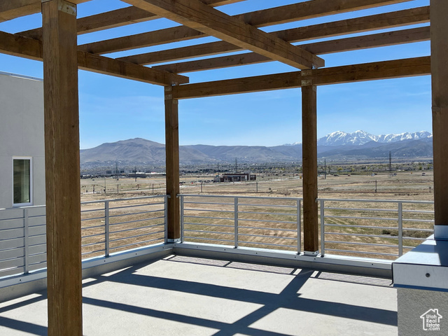 Property Photo: 10983 S Lake Run Rd 223 UT 84009