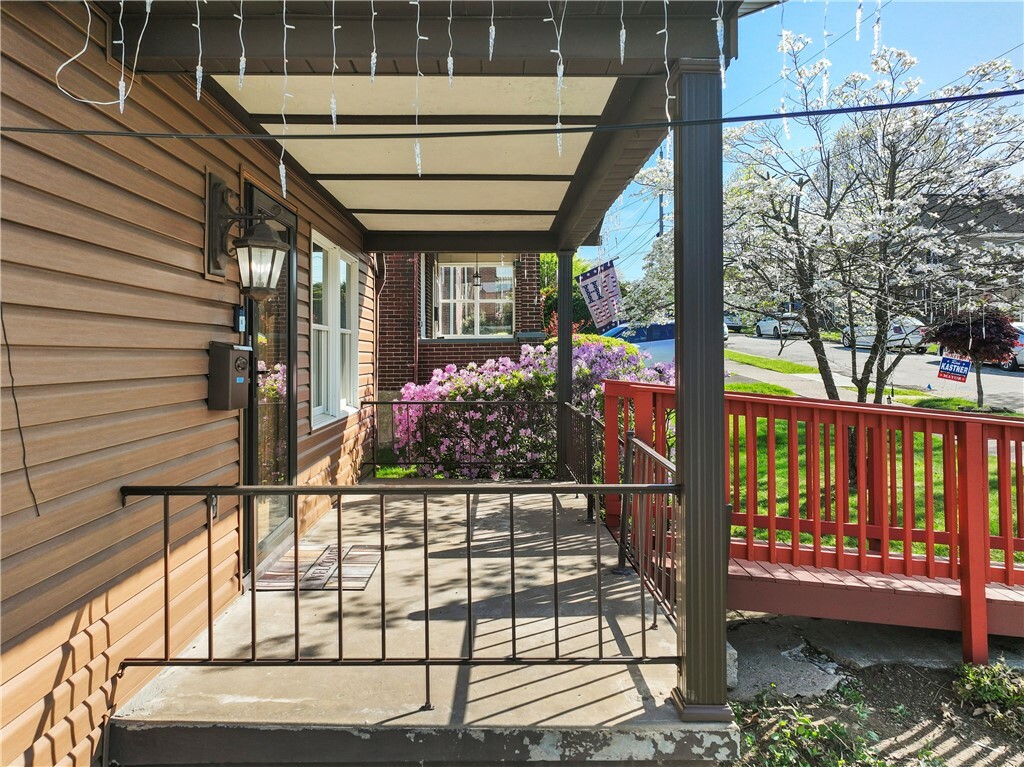 Property Photo: 400 Michigan Ave PA 15644