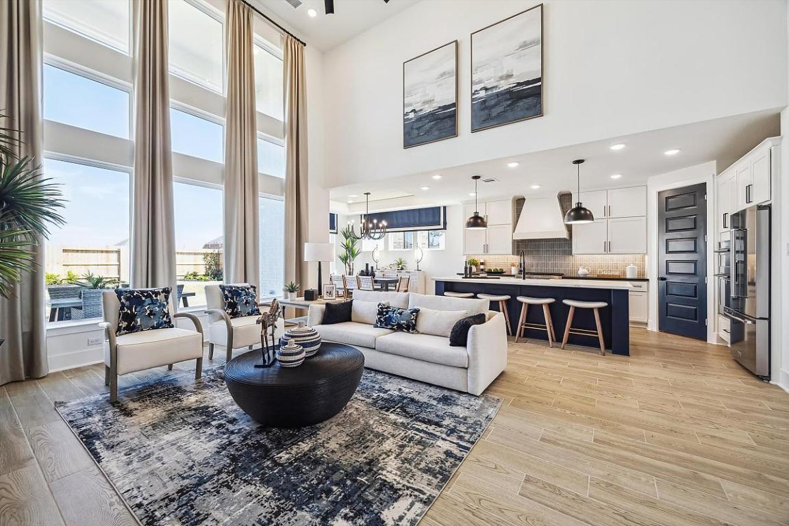 Property Photo: 921 Violet Sunset Drive TX 78628