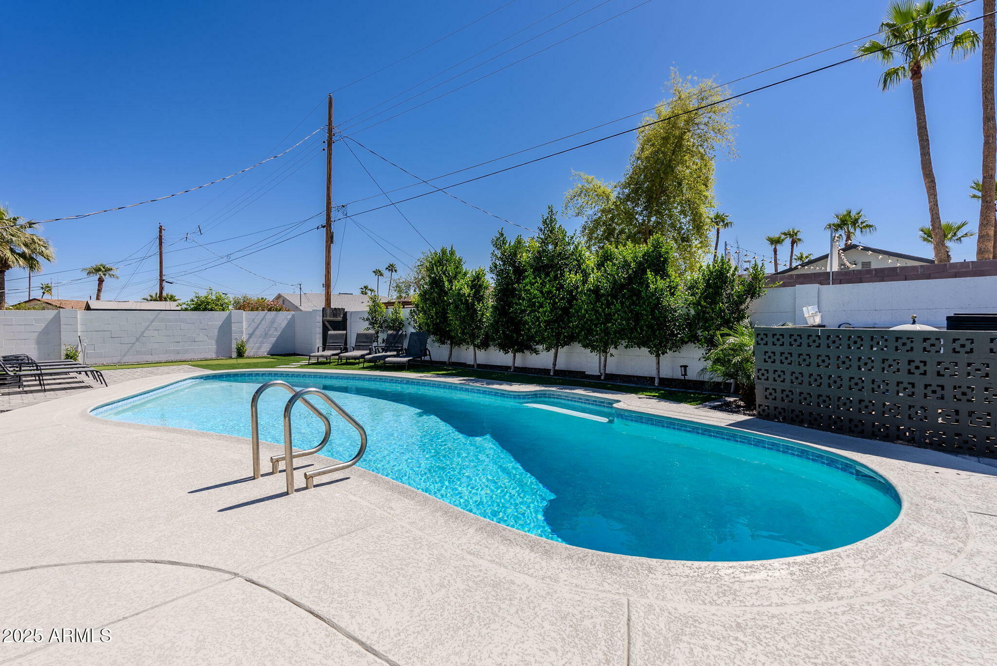 Property Photo: 6413 E Parkview Drive AZ 85257