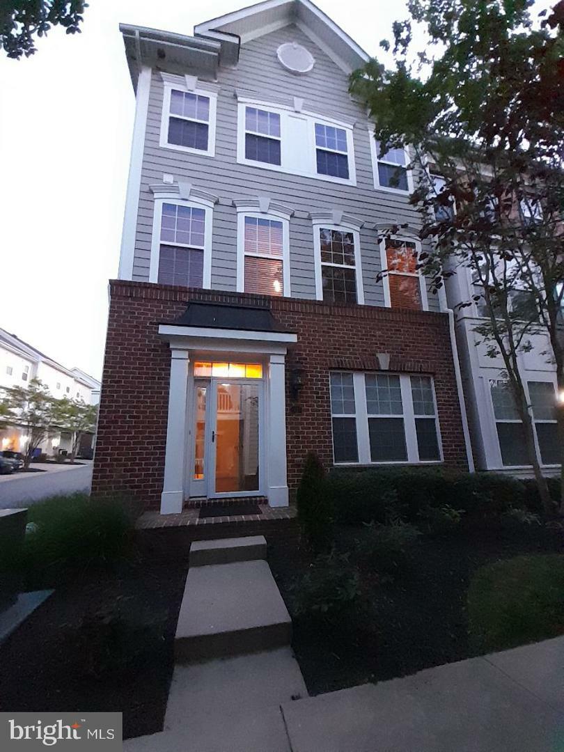 Property Photo: 17 Steeplechase Drive MD 20646