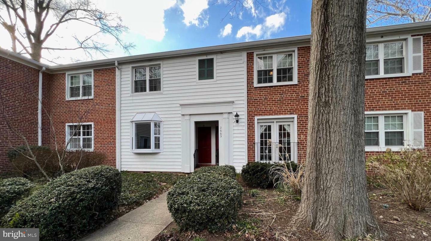 Property Photo: 2663 S Walter Reed Drive A VA 22206