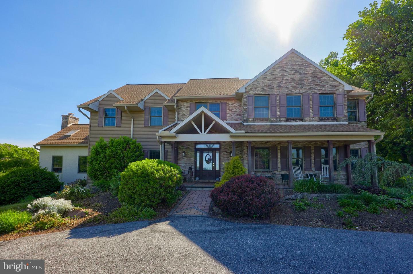 Property Photo: 310 Mail Route PA 19608