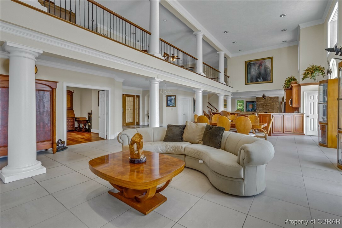 Property Photo: 1356 Eagles Trace VA 22503
