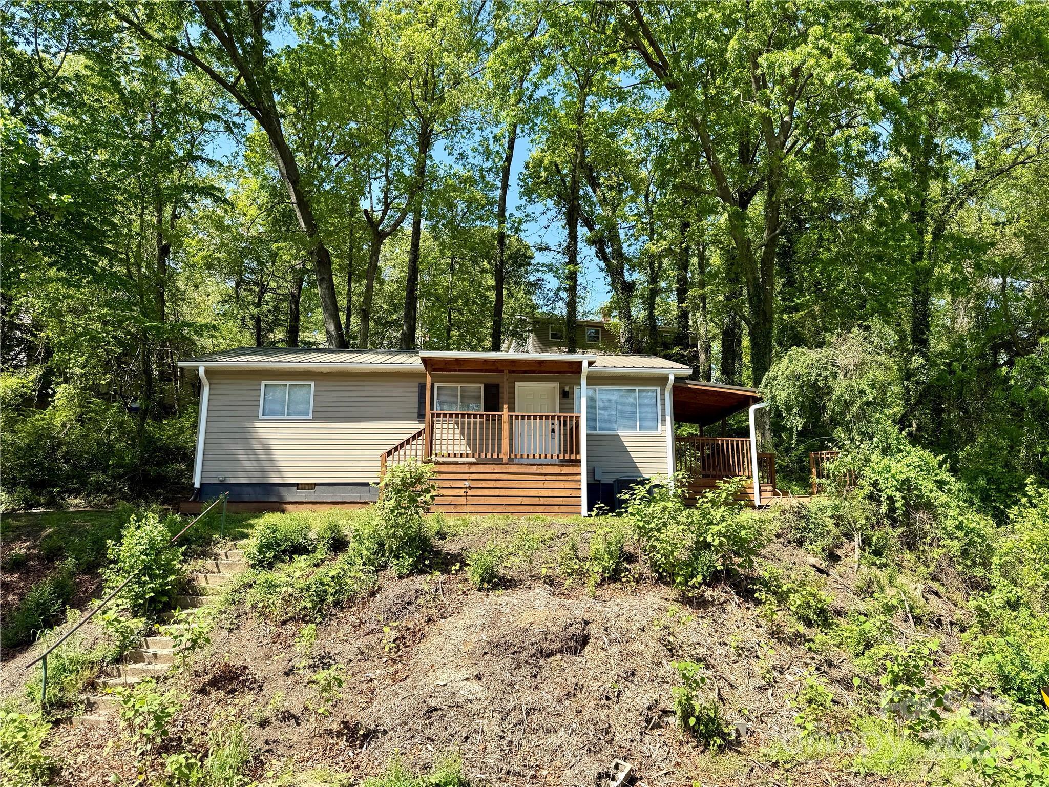 Property Photo: 199 Druid Drive NC 28806