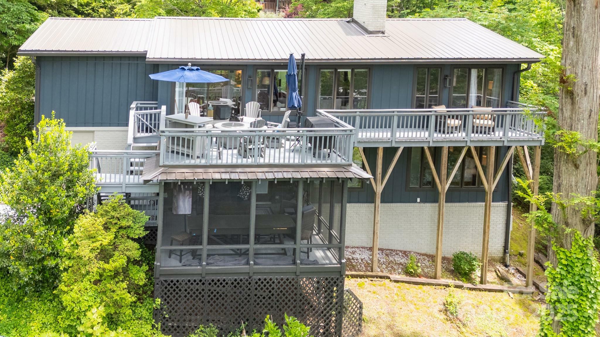 Property Photo: 6149 N Shore Drive NC 28761