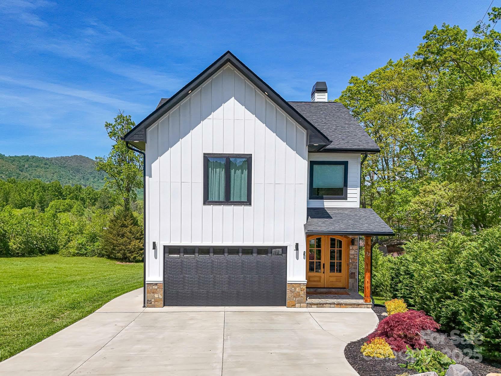32 Taylor Mountain Road  Candler NC 28715 photo