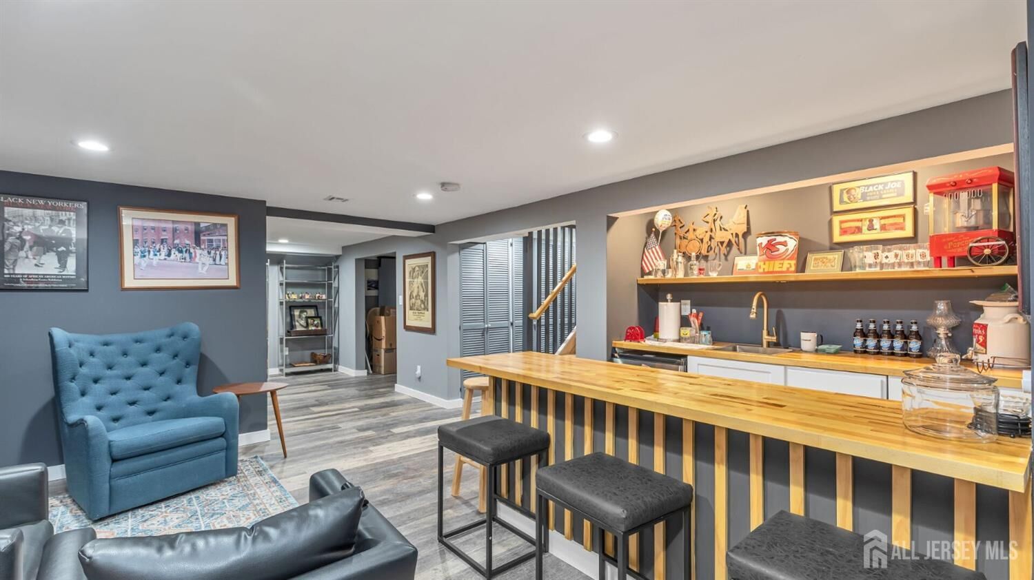 Property Photo:  412 Parkside Road  NJ 07060 