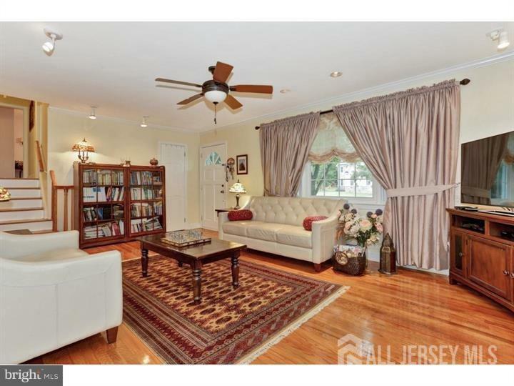 Property Photo: 52 Shadybrook Lane NJ 08540