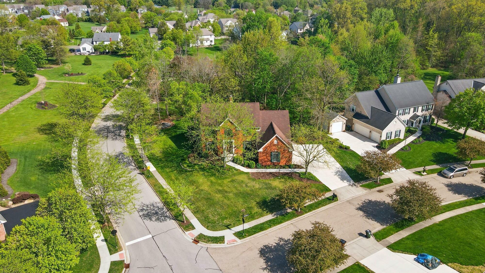 Property Photo: 2584 Rittenour Court OH 43004