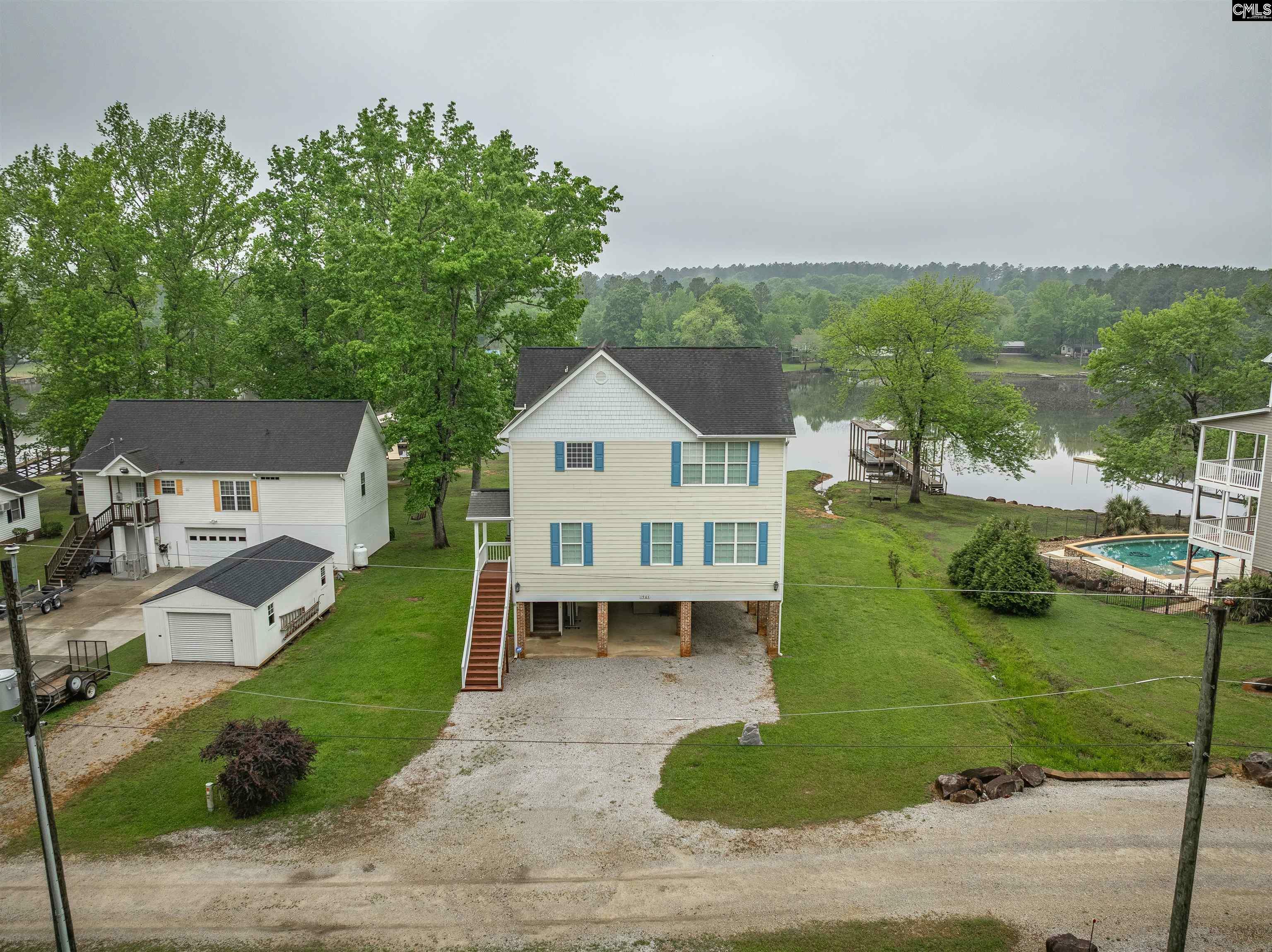 Property Photo: 1964 White SC 29020