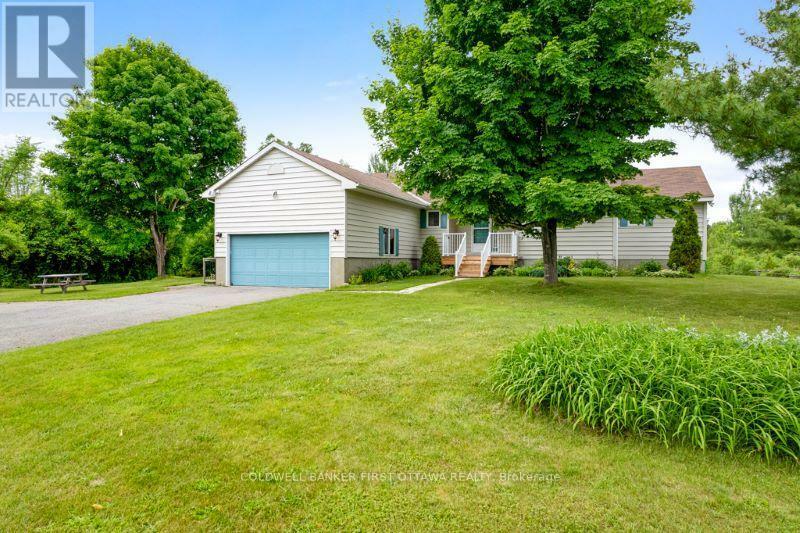 Property Photo: 640 McConnell Road ON K0G 1N0