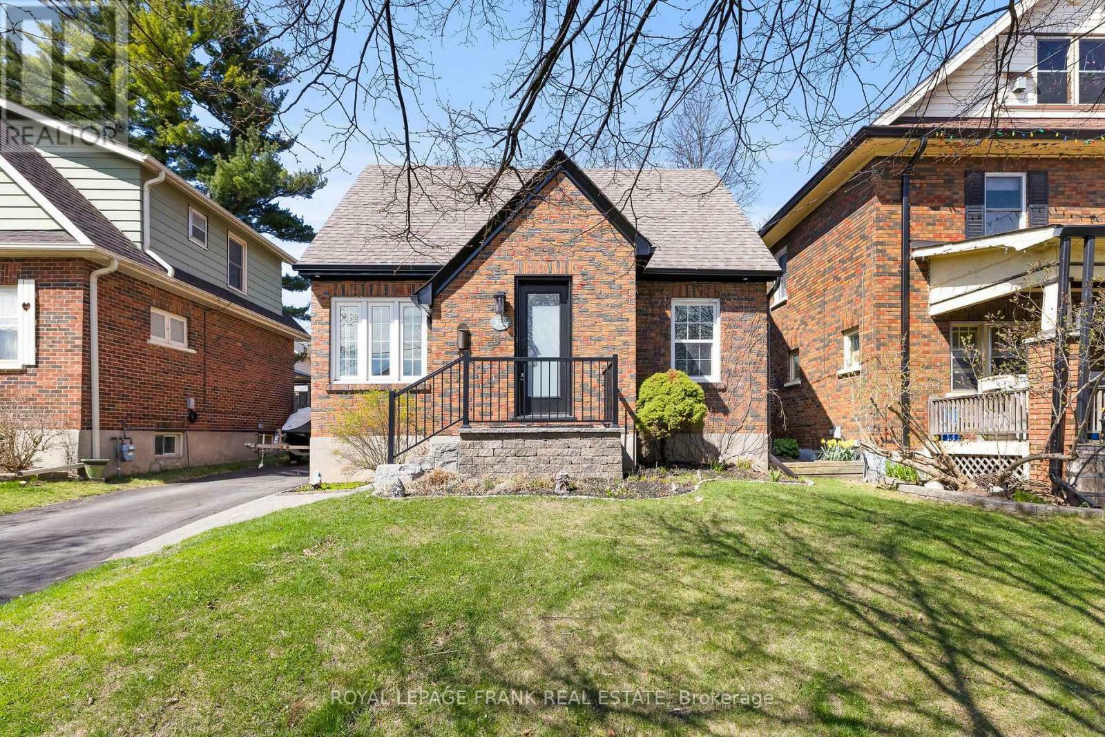 Property Photo: 308 Leslie Street ON L1G 5H7