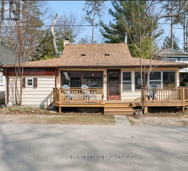 Property Photo: 28 Woodward Avenue ON N0M 1T0
