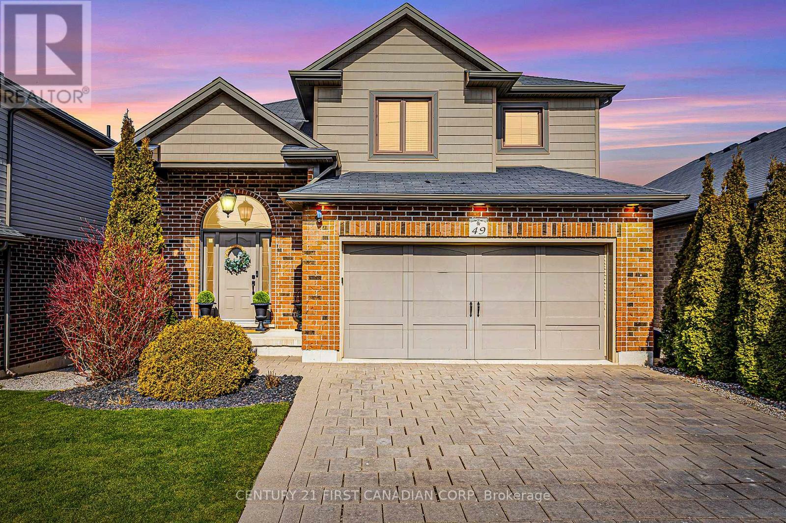 Photo de la propriété: 70 Tanoak Drive 49 ON N6G 5R3