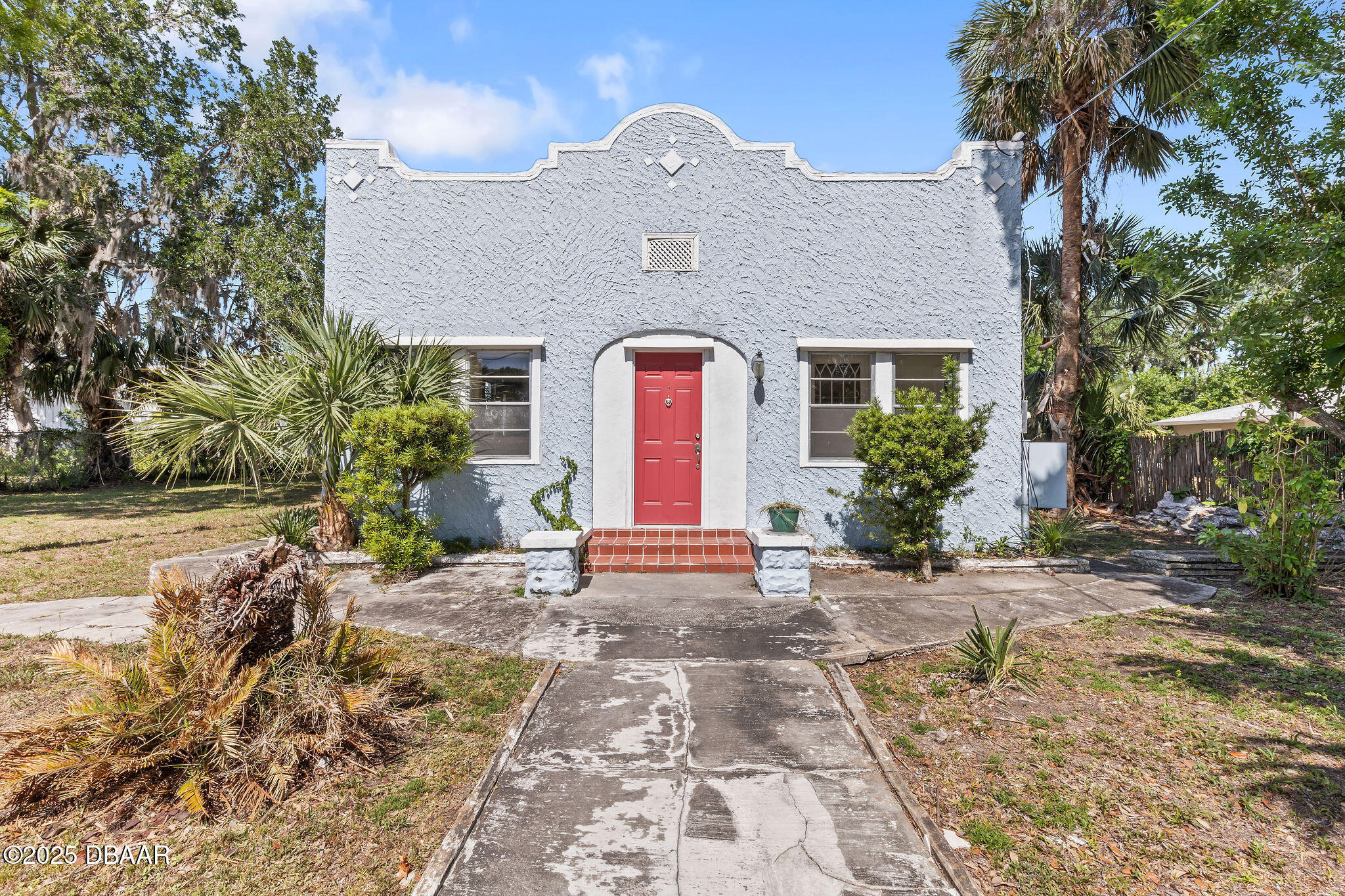 Property Photo:  509 Park Drive  FL 32114 