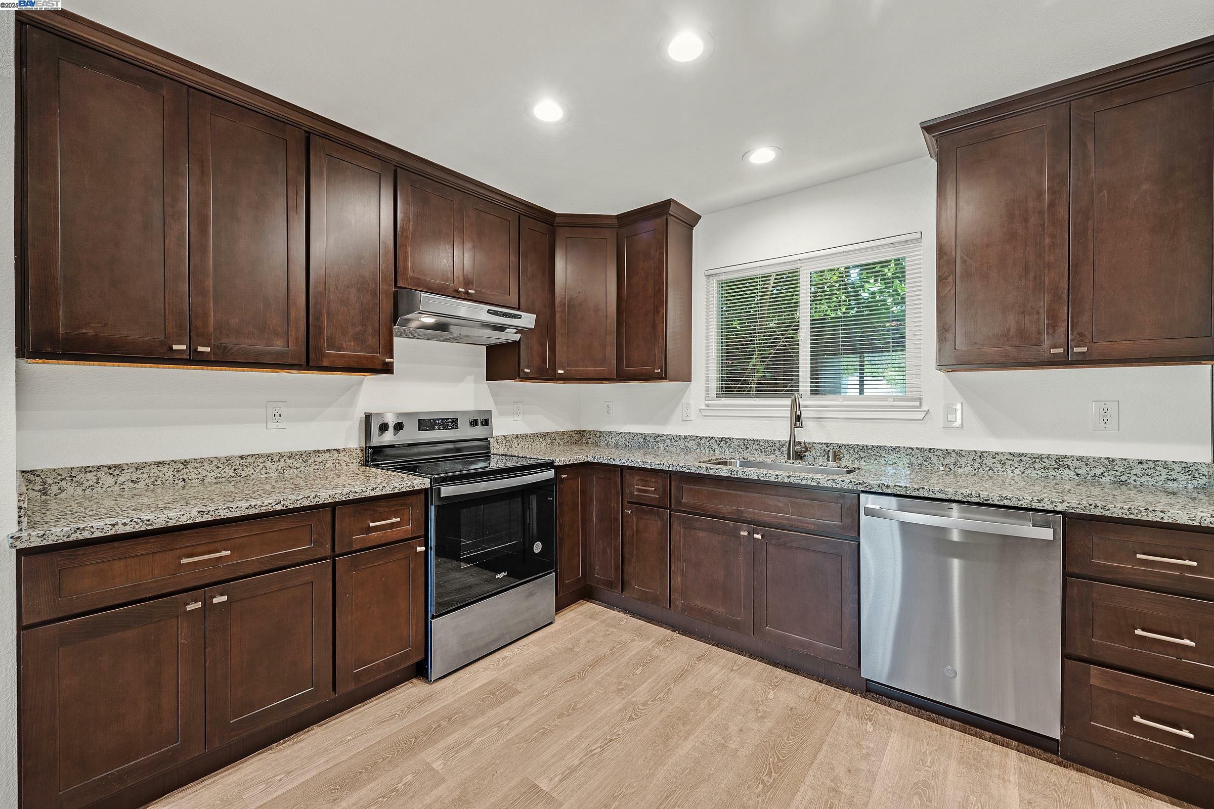 Property Photo: 80 Portola Way 104 CA 95376