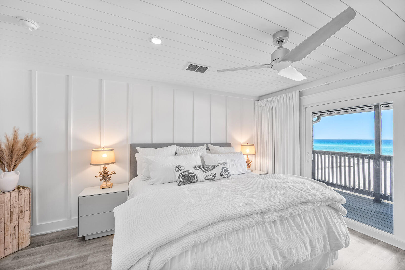 Property Photo: 17735 Front Beach Road Unit 4 FL 32413