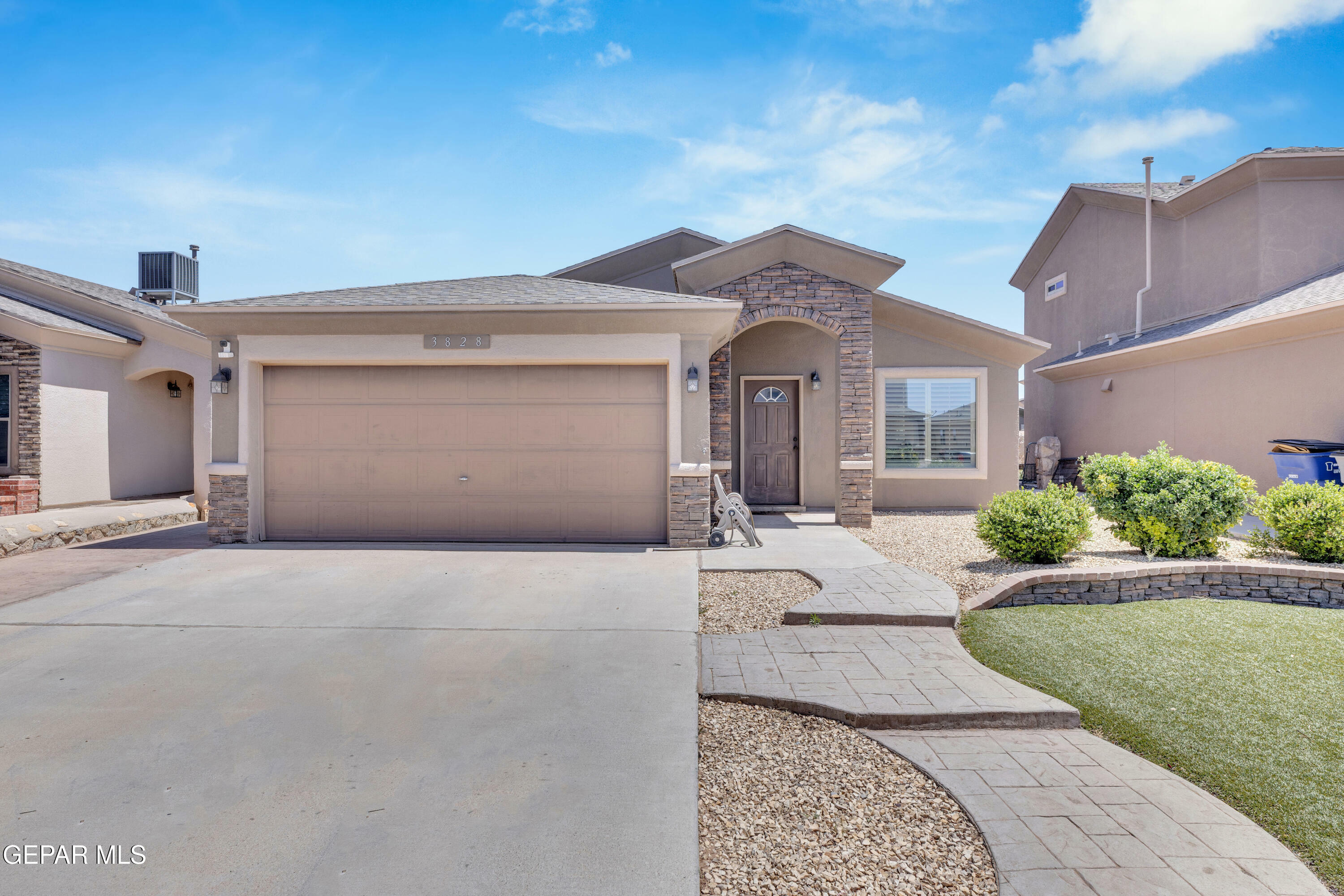 Property Photo: 3828 Loma Adriana TX 79938