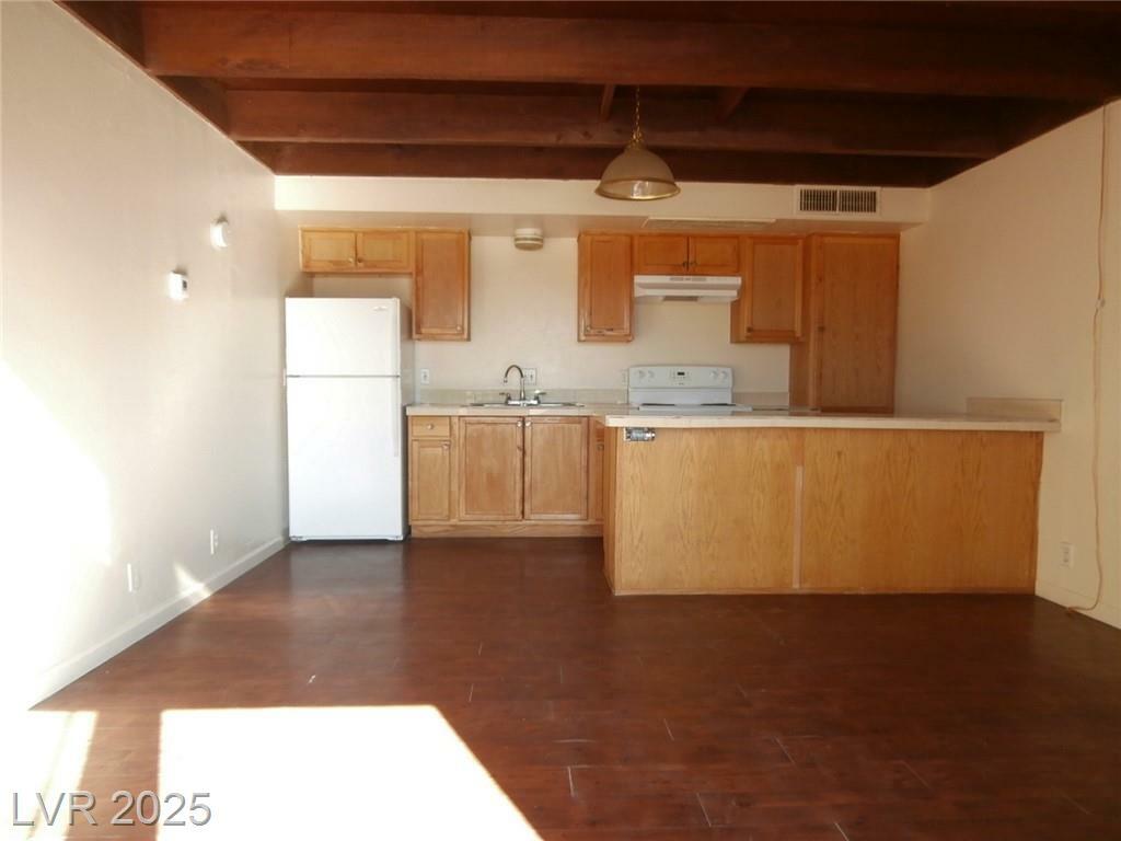 Property Photo: 711 East Twain Avenue C-06 NV 89169
