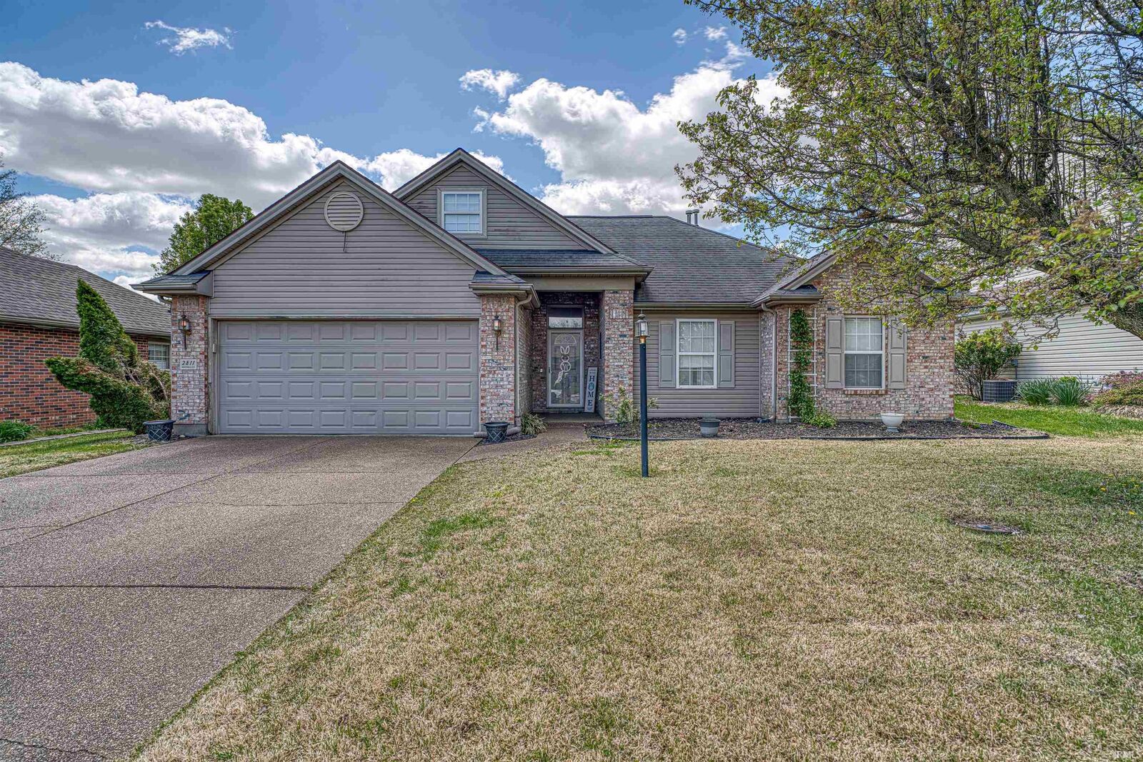 Property Photo:  2811 Anguilla Court  IN 47725 