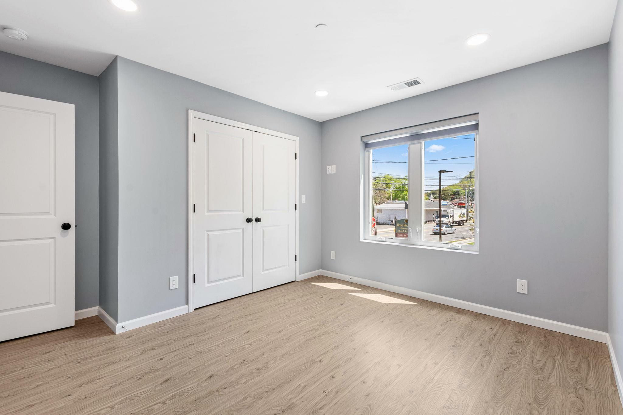 Property Photo: 221 N Route 9W 213 NY 10927