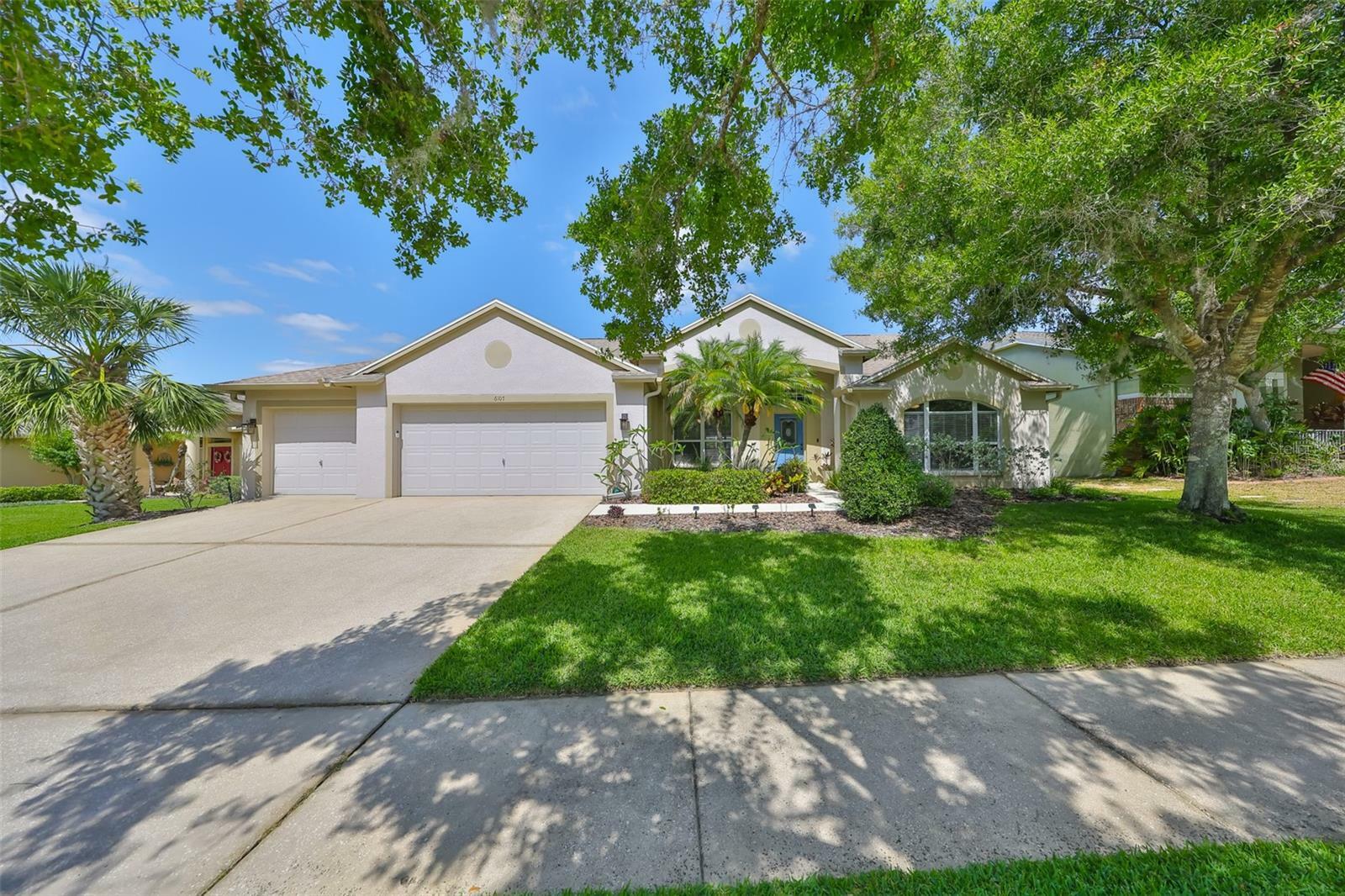 Property Photo: 6107 Heroncrest Court FL 33547
