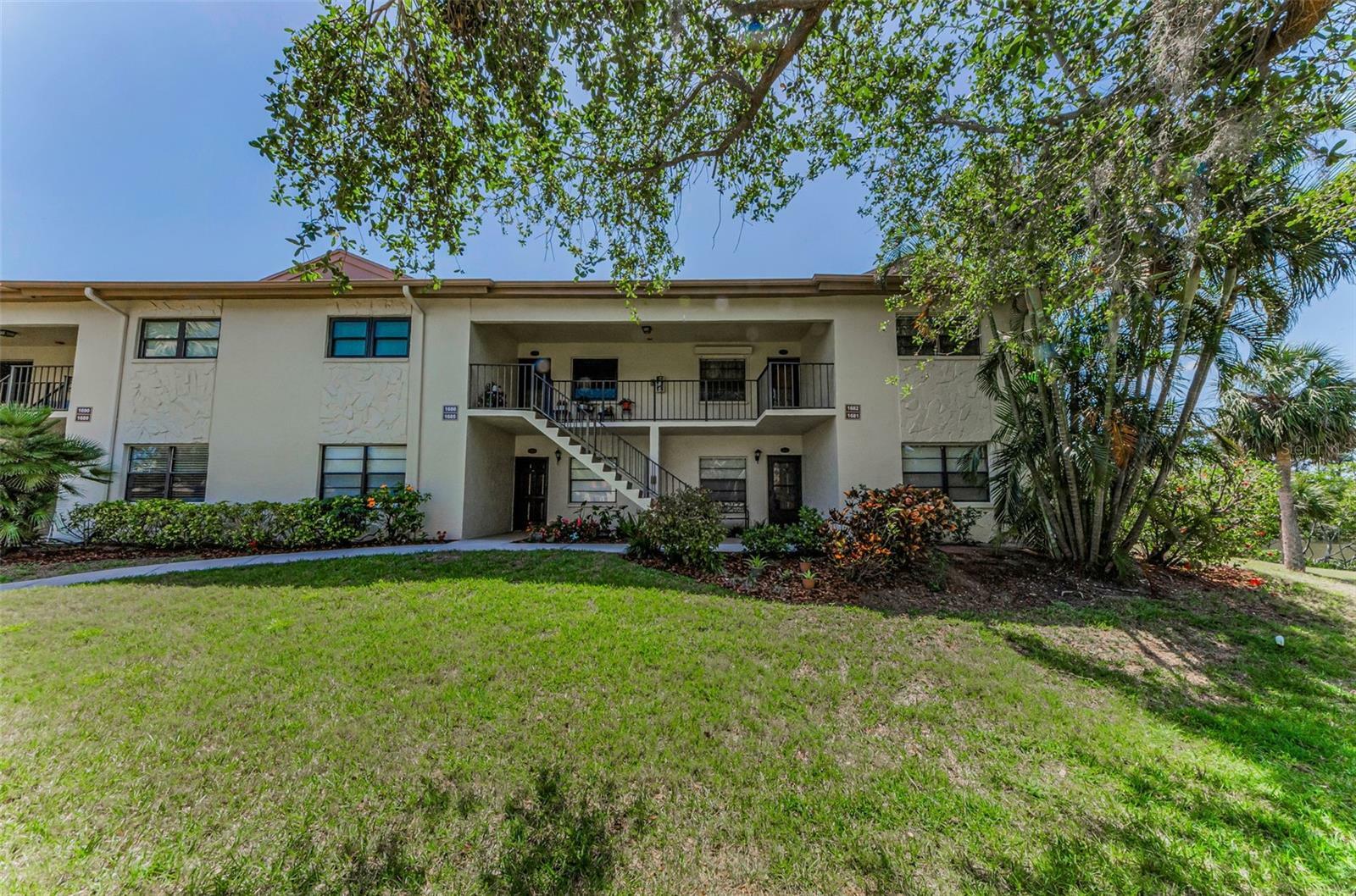 Property Photo: 1682 Seascape Circle 1682 FL 34689