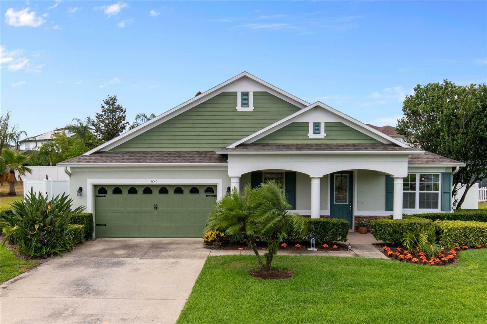 Property Photo: 690 Cascading Creek Lane FL 34787