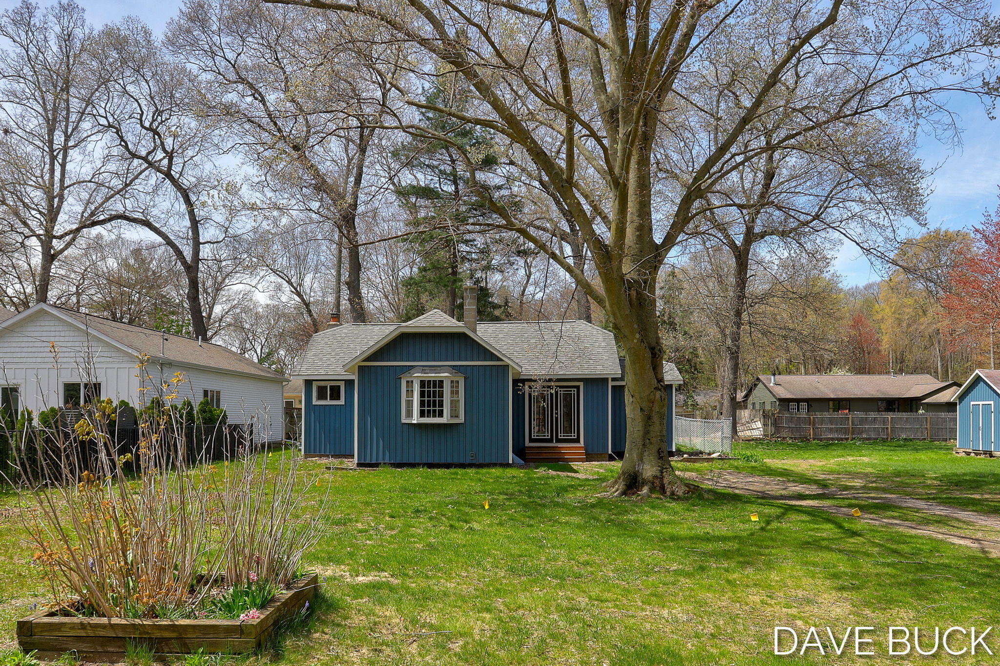 Property Photo: 15242 152nd Avenue MI 49456