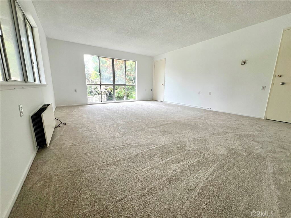 Property Photo: 61 Calle Cadiz Q CA 92530