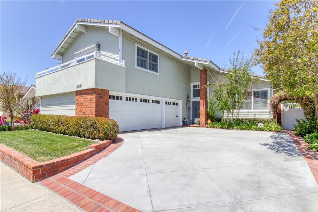 Property Photo: 4317 Candleberry CA 90740