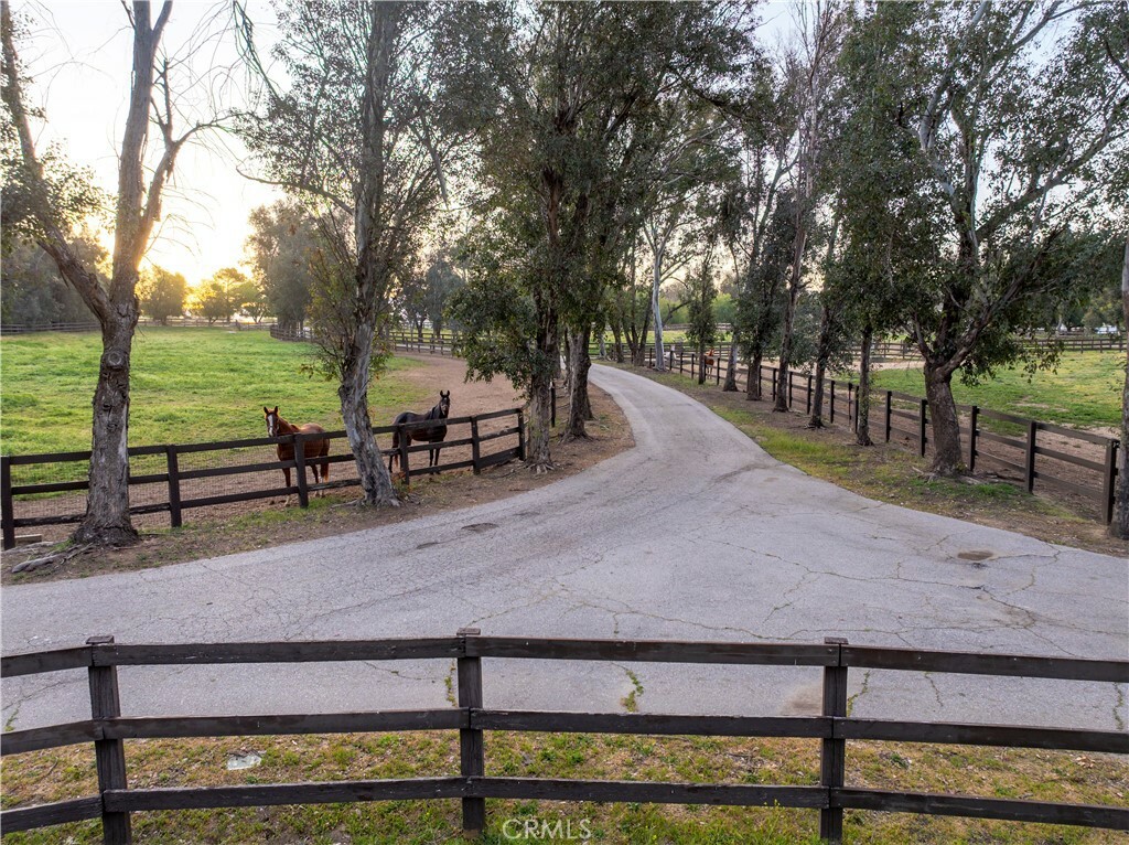 Property Photo: 38875 Avenida Bonita CA 92562