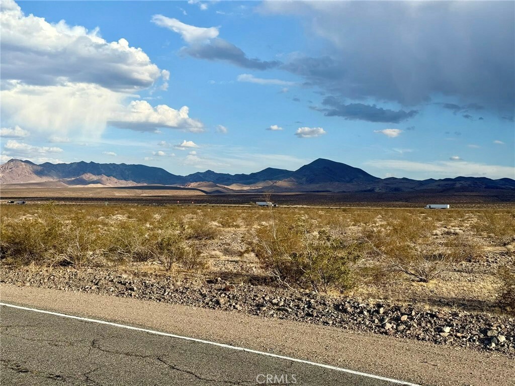 Property Photo: 4160413 National Trails Hwy CA 92327