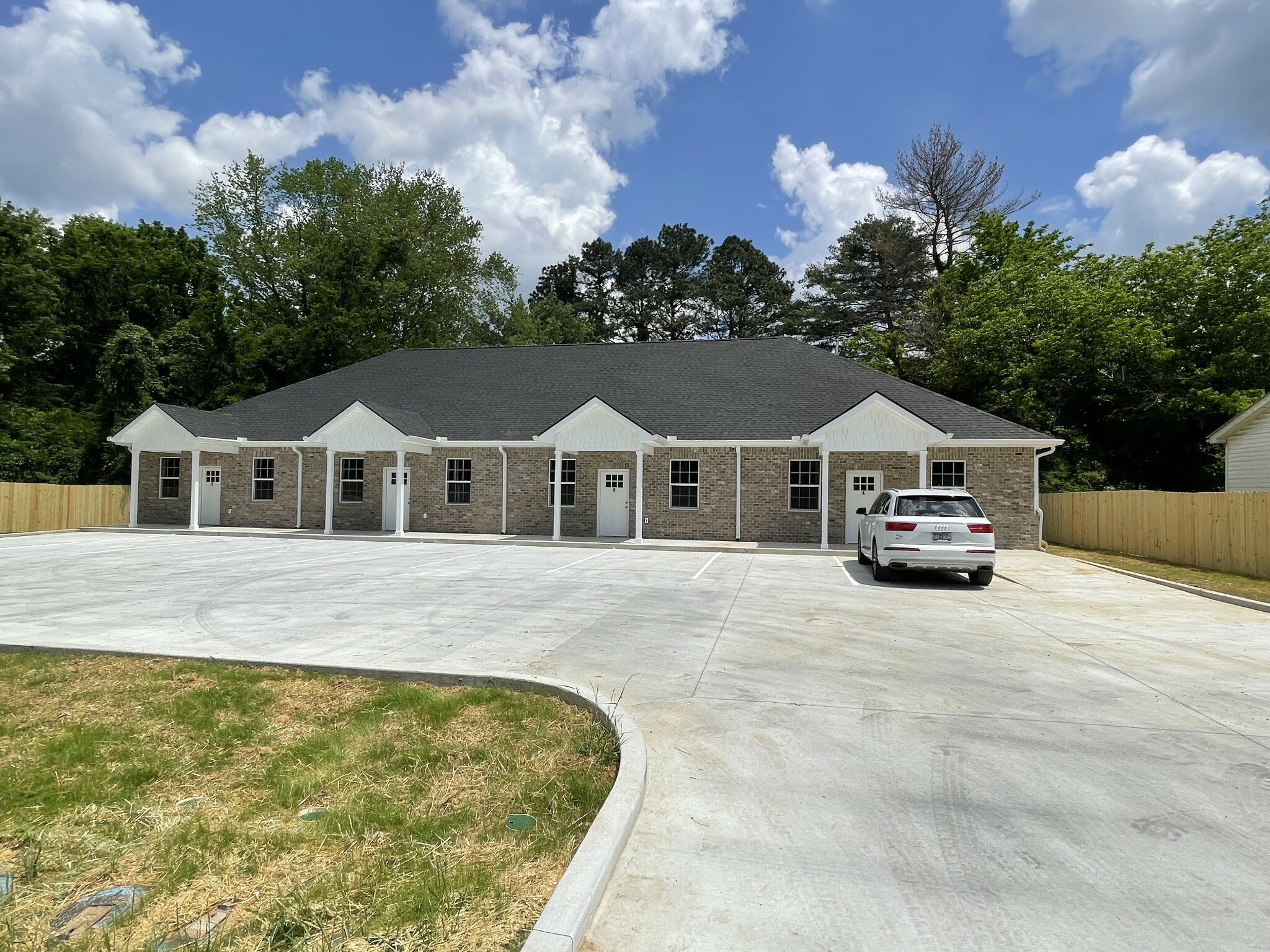 Property Photo: 115 Freeman St A TN 37388