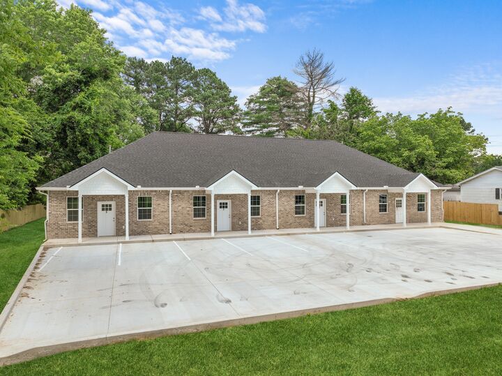 115 Freeman St A  Tullahoma TN 37388 photo