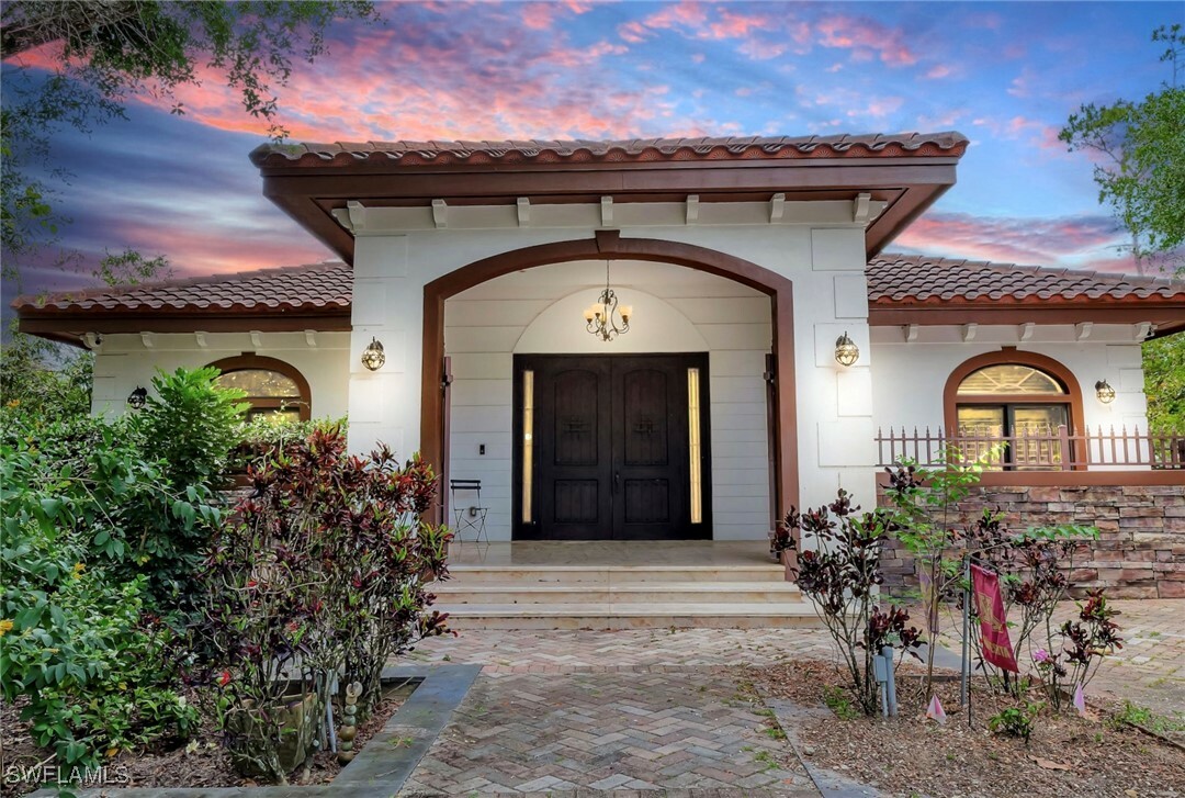 Property Photo: 2605 64th Street SW FL 34105