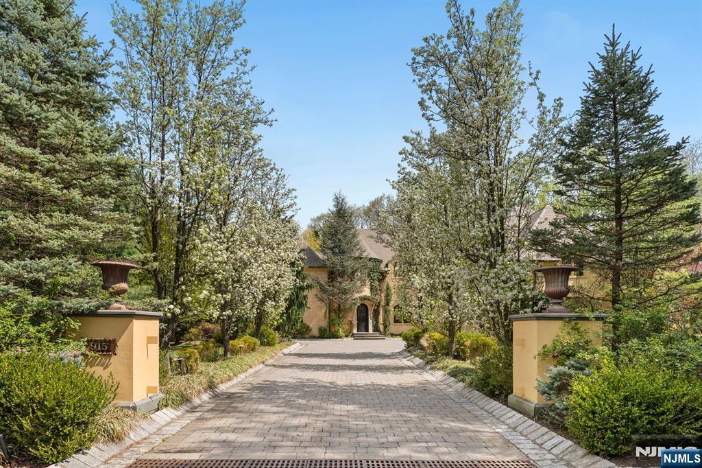 Property Photo:  915 Closter Dock Road  NJ 07620 