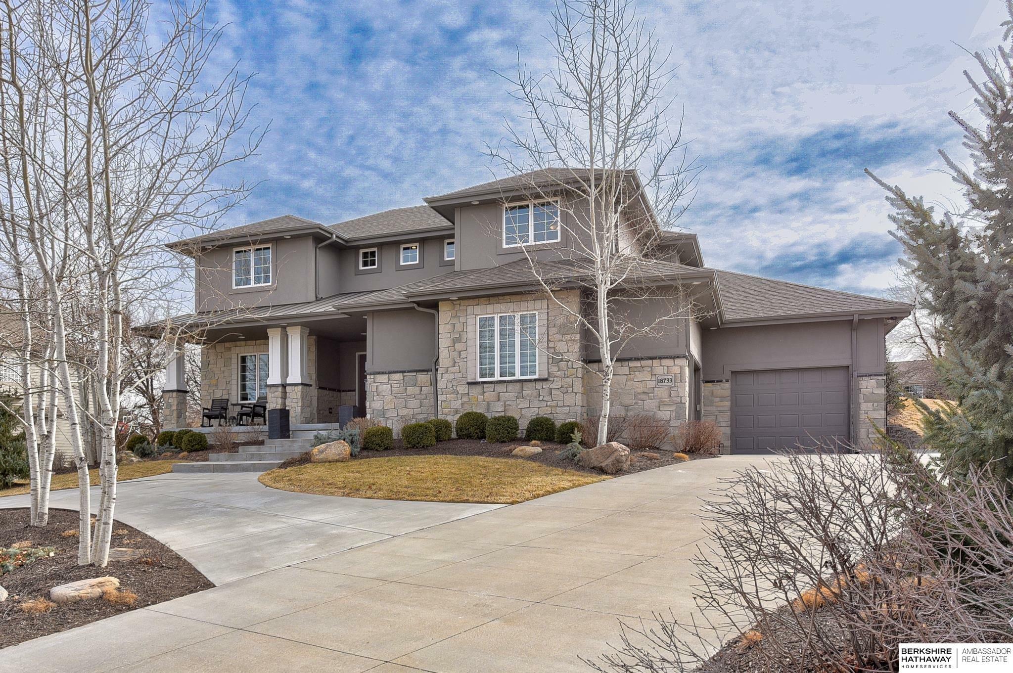 Property Photo: 18733 Indiana Street NE 68022
