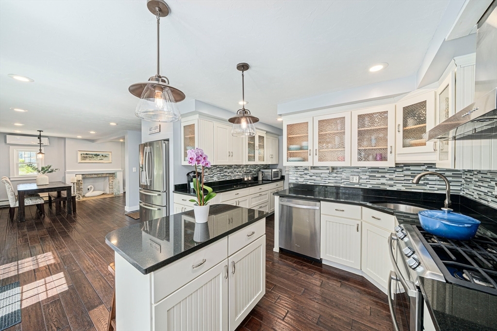 Property Photo: 164 Canal St MA 02050