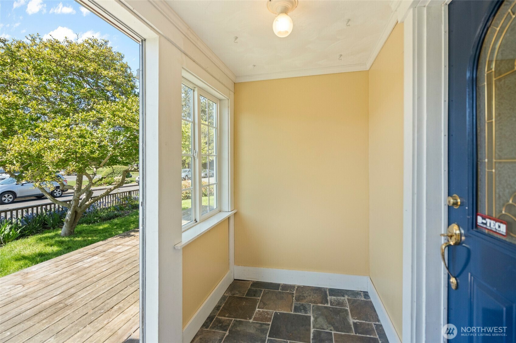 Property Photo: 2812 Nome Street WA 98225