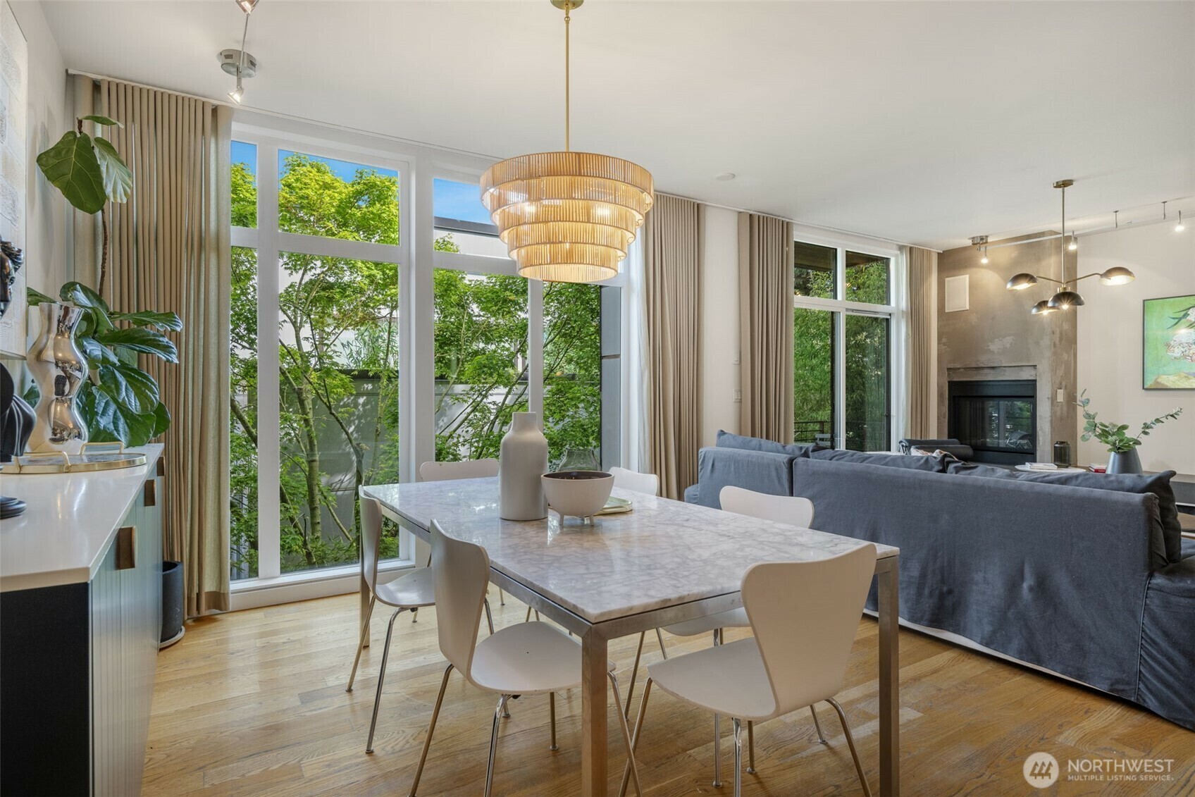 Property Photo: 430 Malden Avenue E WA 98112