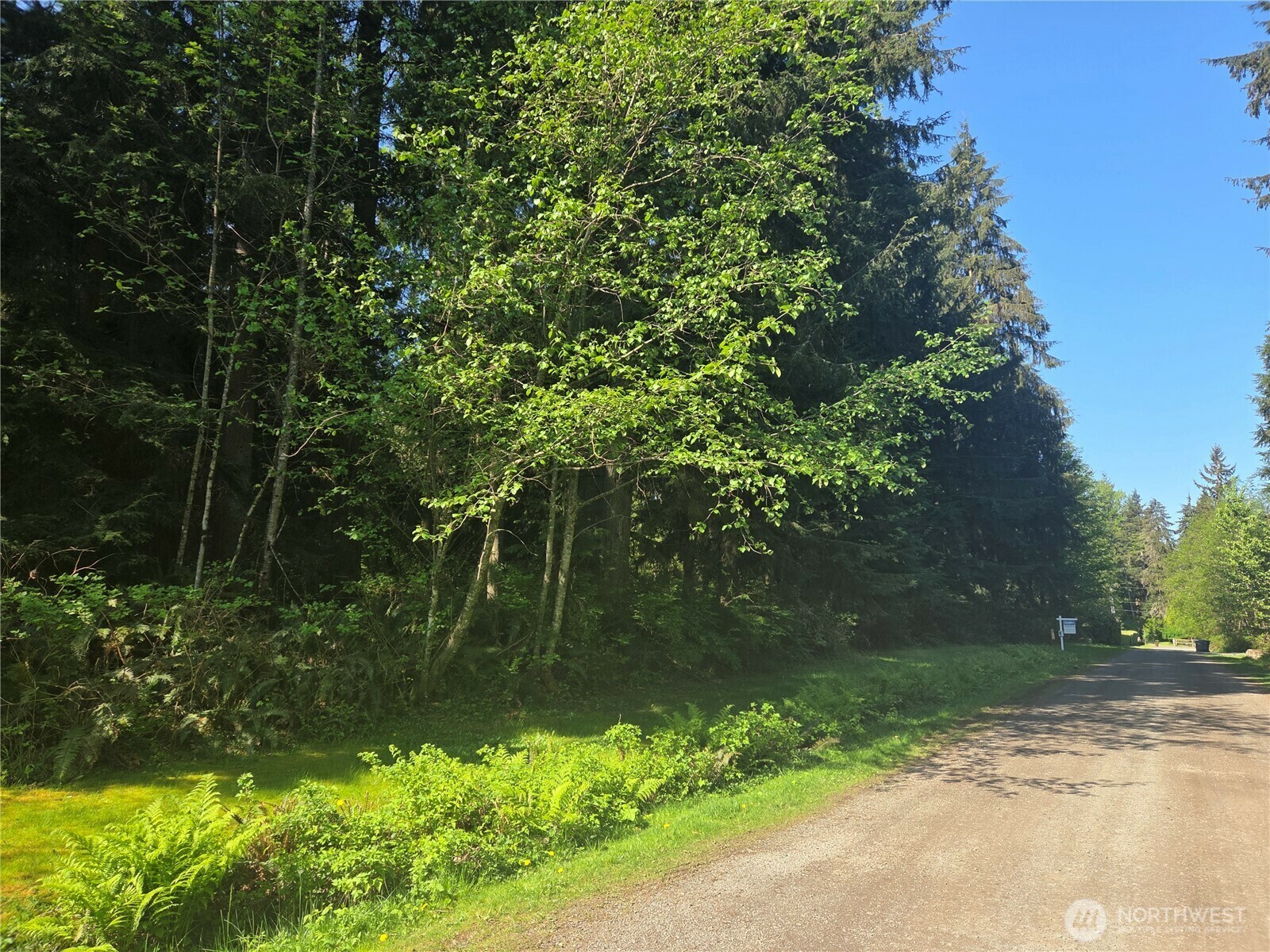 Property Photo: 14316 240th Street SE WA 98296