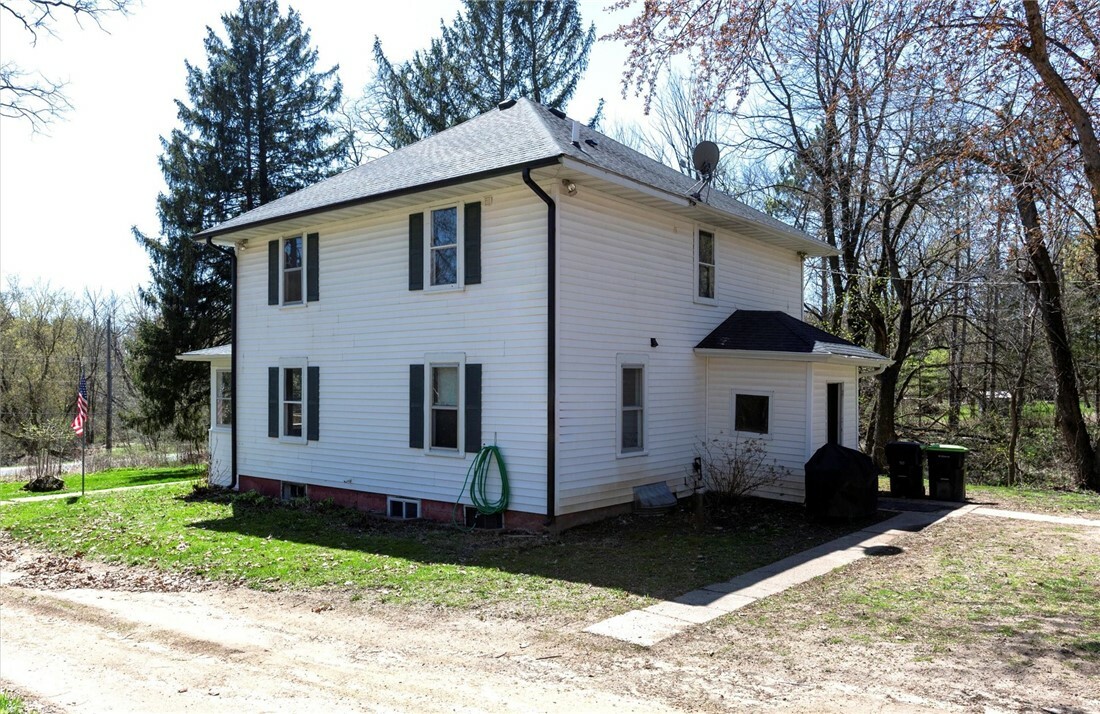 Property Photo: 1725 Meadow Hill Drive WI 54751