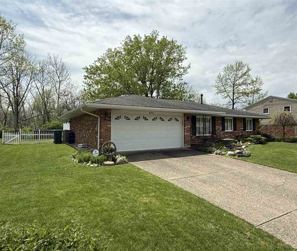 Property Photo: 2727 Willow Drive IN 47374
