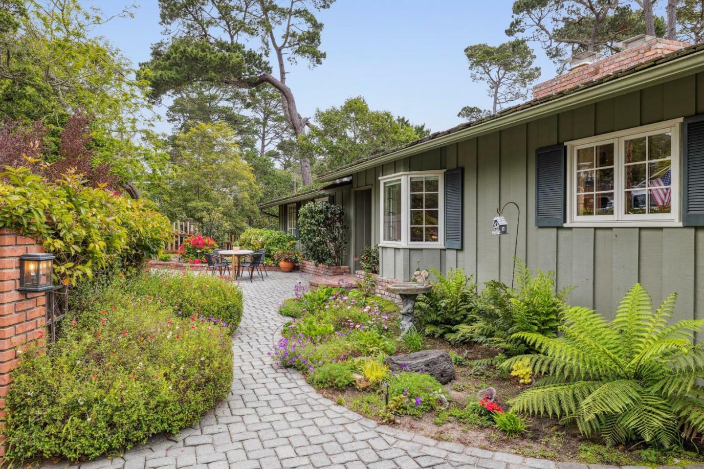 2 SE Pine Ridge Way  Carmel CA 93921 photo