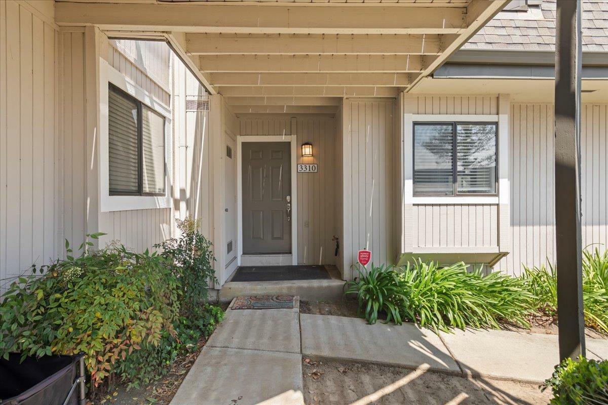 Property Photo: 3310 Shadow Park Place CA 95121